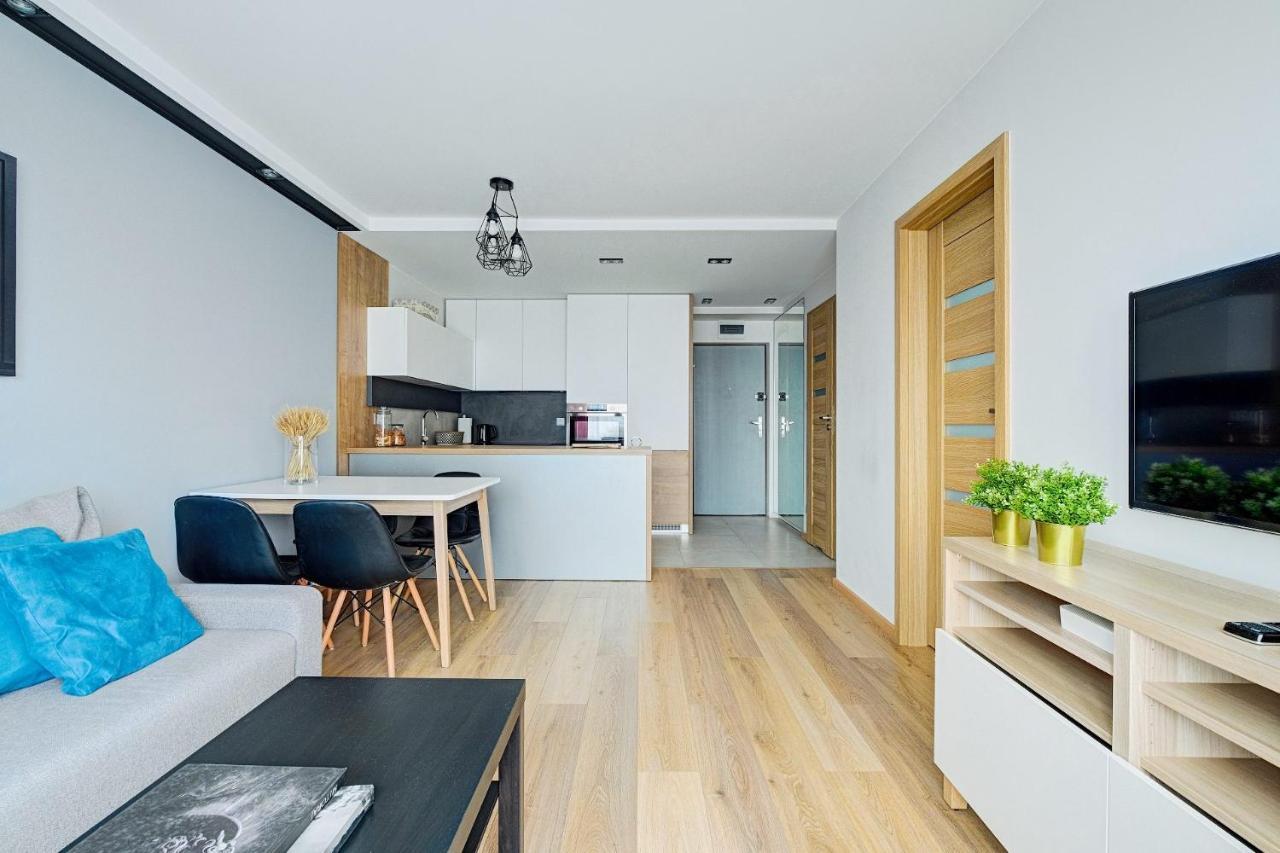 Plater Residence Apartments Варшава Экстерьер фото